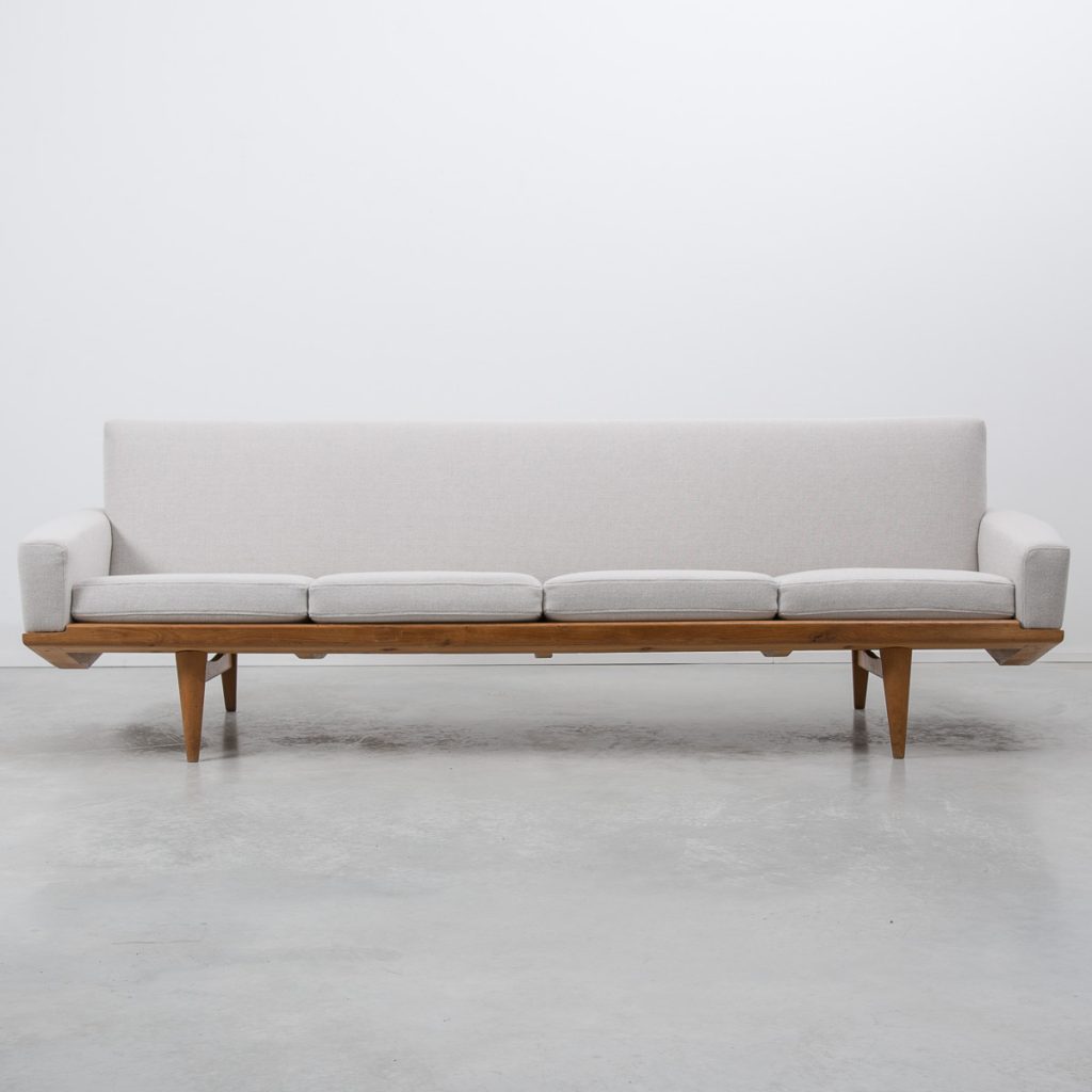 H W Klein 221 sofa