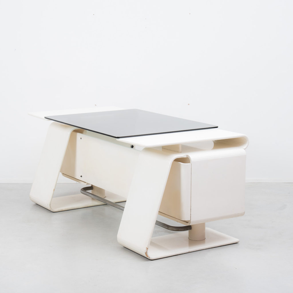 An Italian postmodern desk & chair