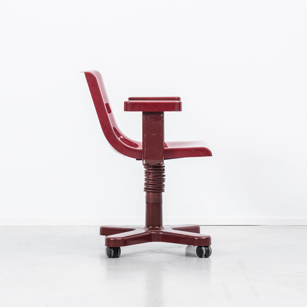 Ettore Sottsass Synthesis desk chair