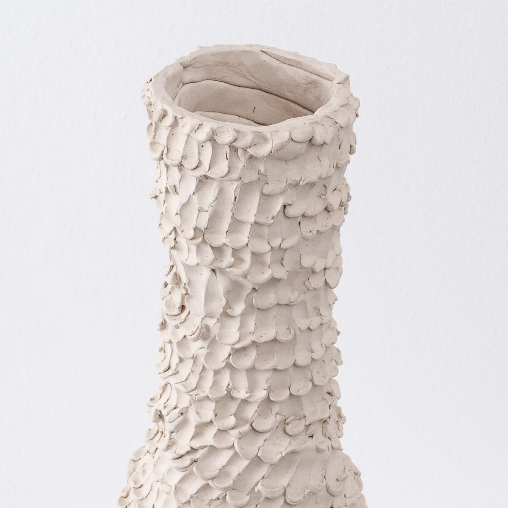 Ceramic vessel by Su Rogers