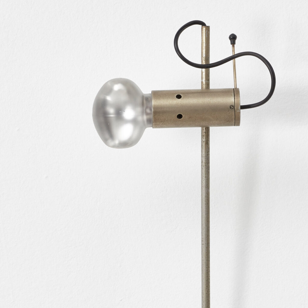 Tito Agnoli model 194 wall lamp