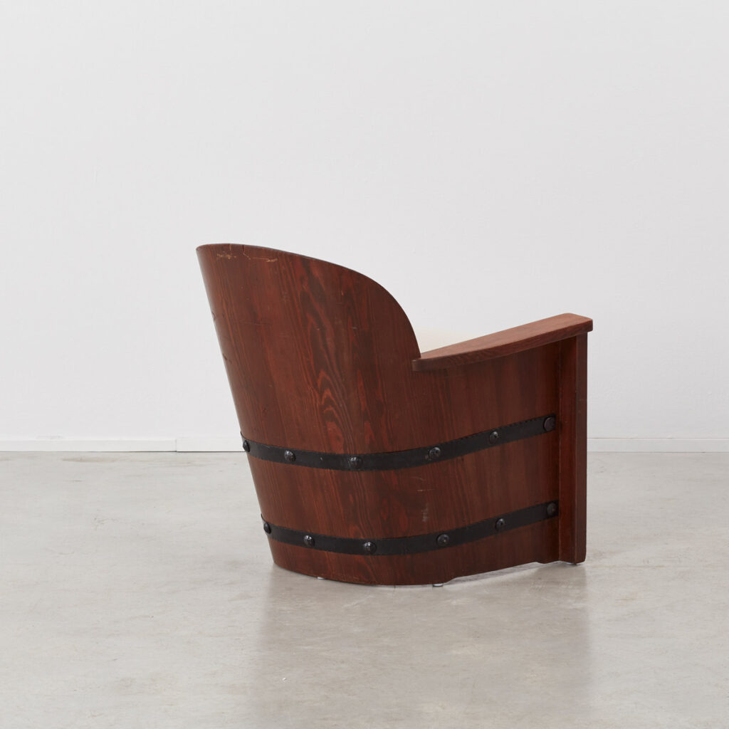 Axel Einar Hjorth barrel armchairs