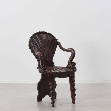 Venetian carved shell chair