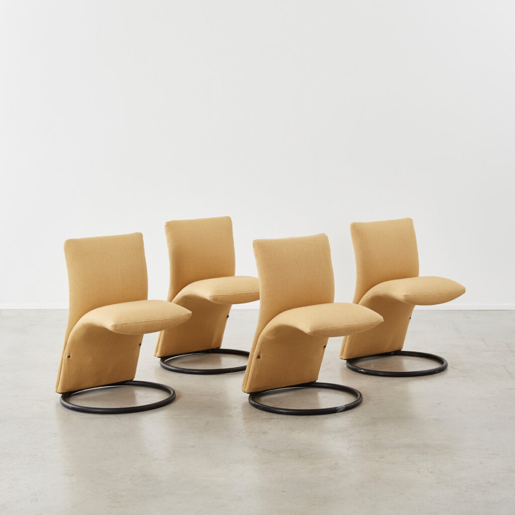 Four Pompeo Fumagalli chairs