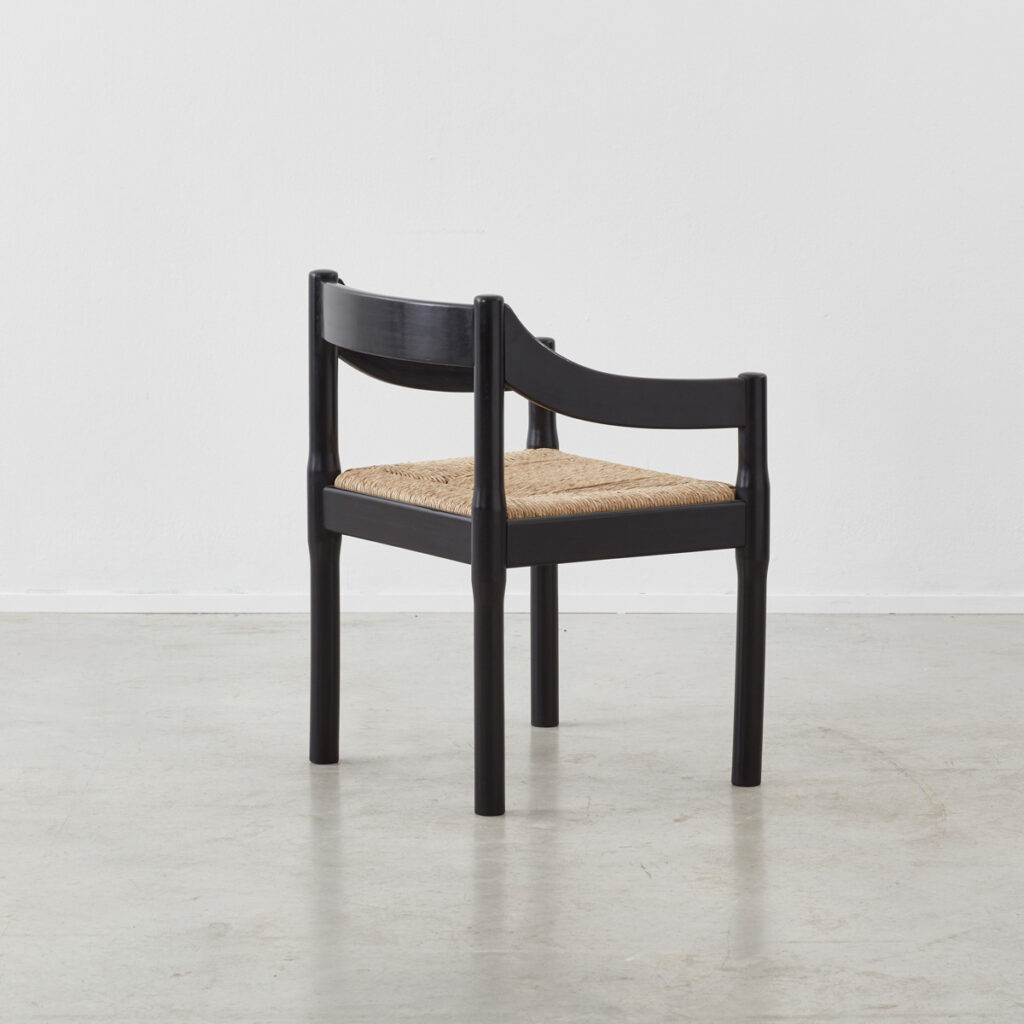 Vico Magistretti ‘Carimate’ chairs