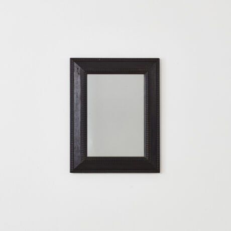 Small ripple-frame mirror