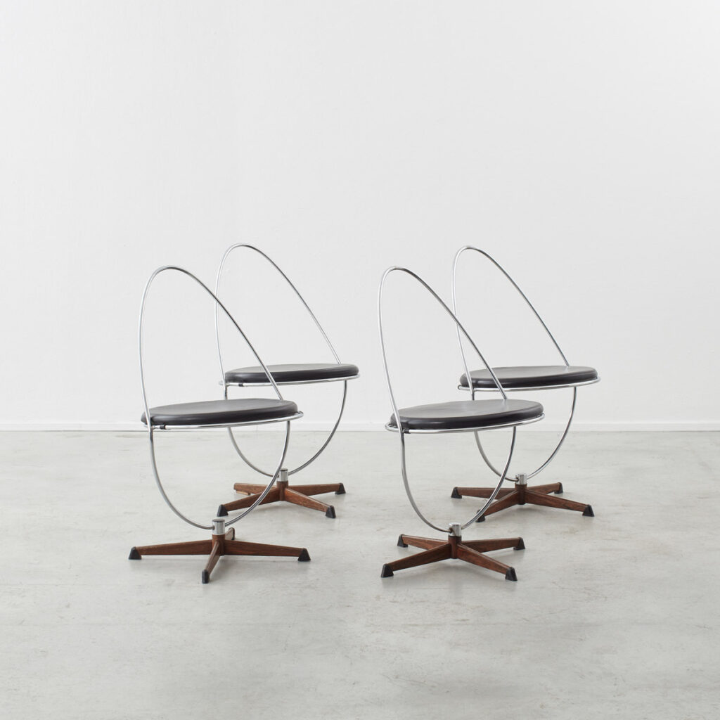 Arne Dahlèn set of four chairs