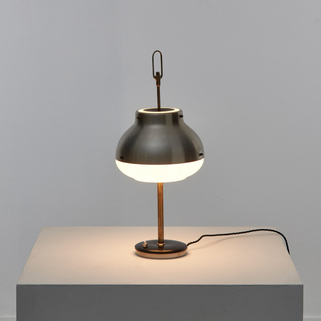 Oscar Torlasco table lamp