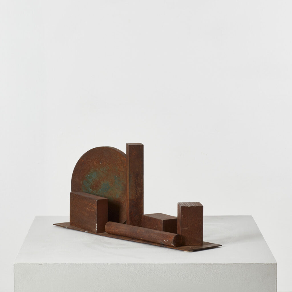 Jonathan Miller metal ‘No.4’ sculpture