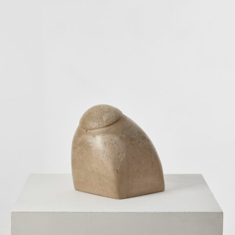 Organic leaning sculpture (light)
