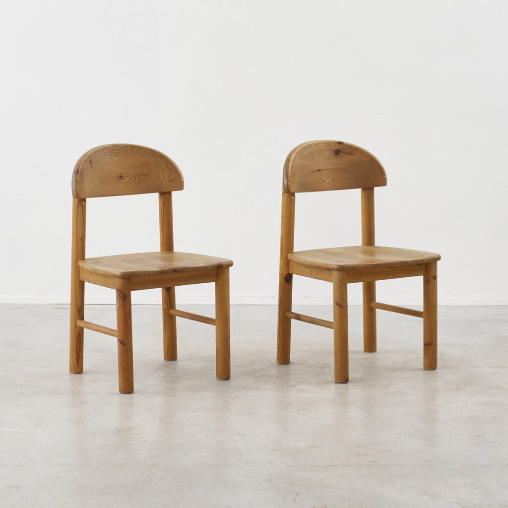 Six Rainer Daumiller solid pine dining chairs