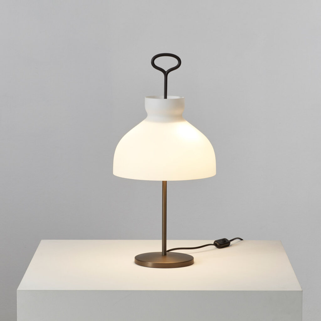 Ignazio Gardella Arenzano table lamp