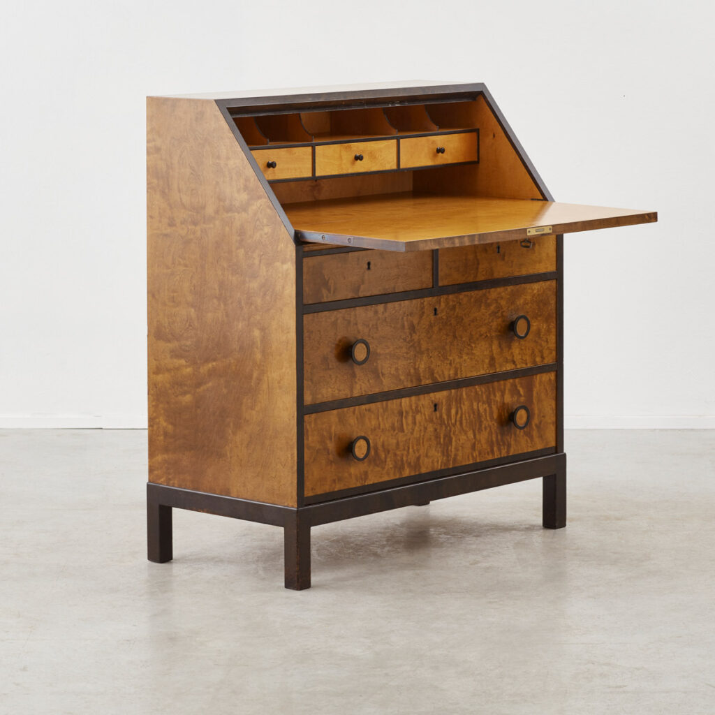 Burr wood writing desk