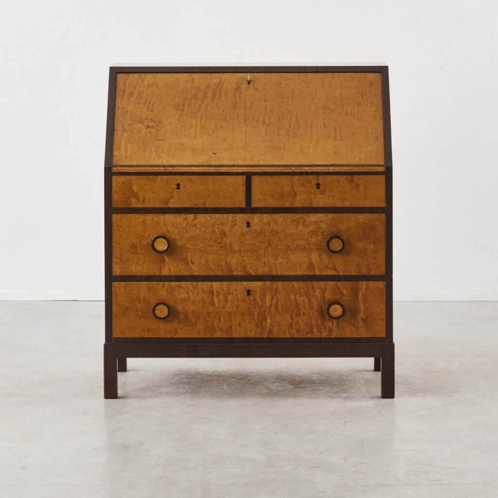 Burr wood writing desk