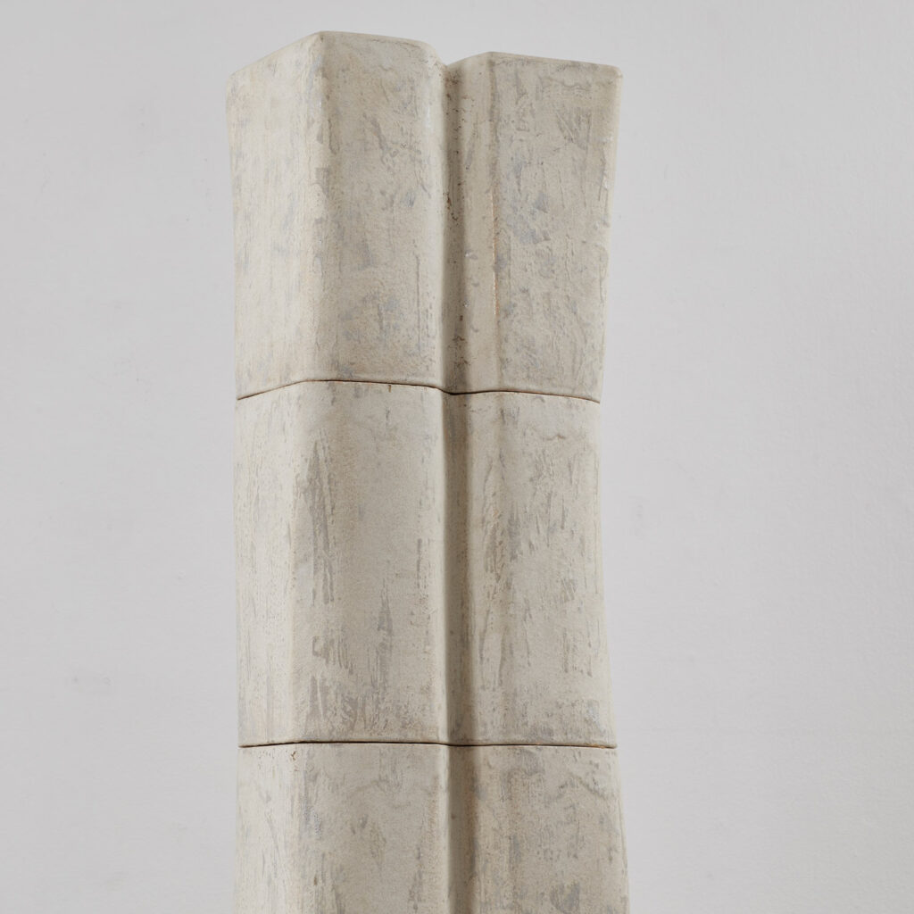 Maria Vlandi ceramic Sans titre sculpture