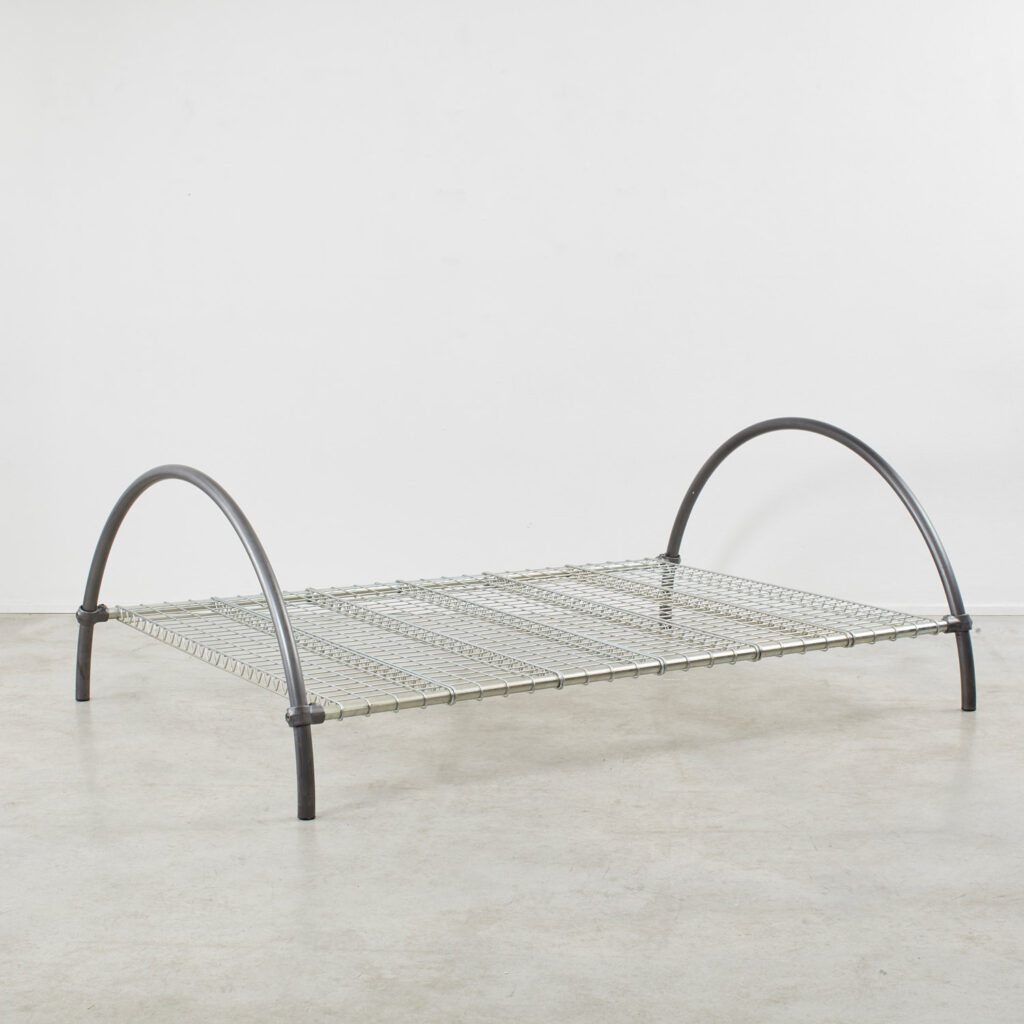 Ron Arad Round Rail bed frame