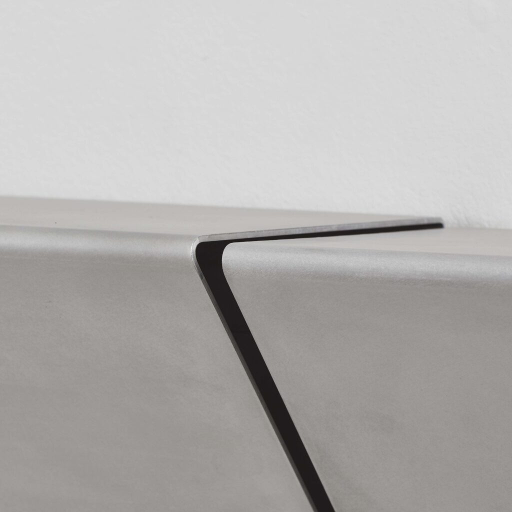 Jörg Schellmann Split Shelf console
