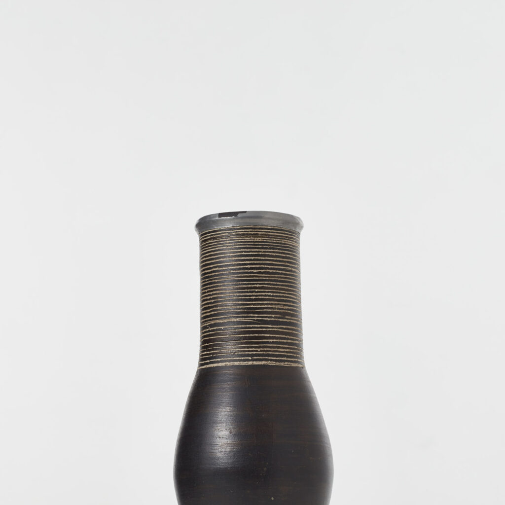 Jason Wason studio pottery vase