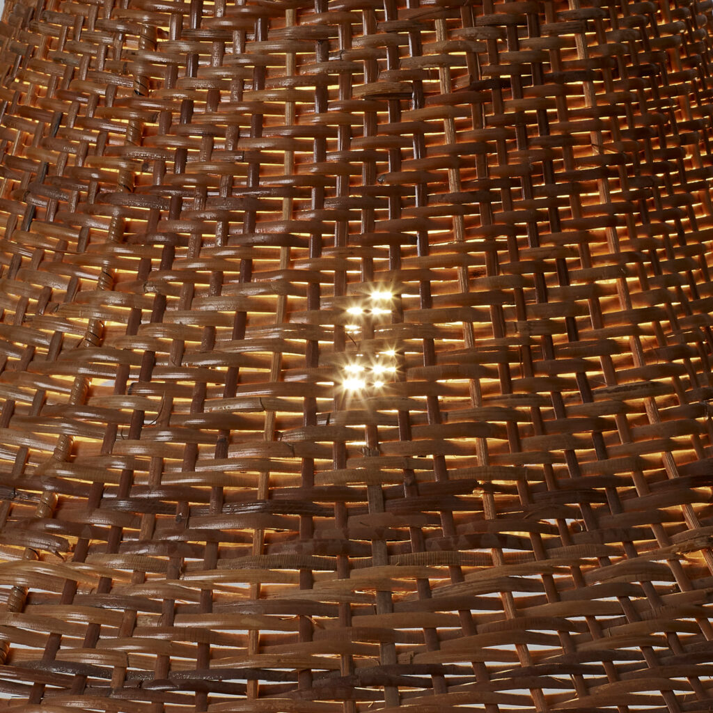 Pair of wicker, wood and metal table lamps