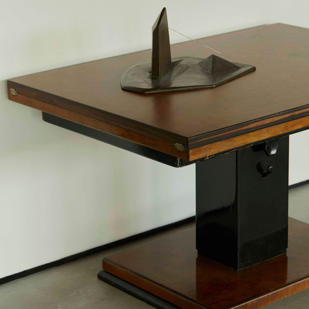 Otto Wretling Ideal table