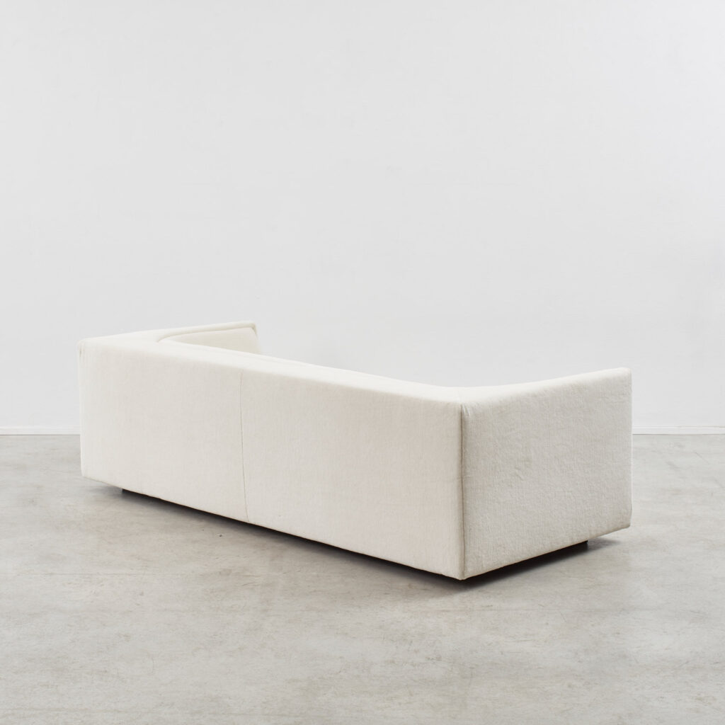 Jorge Zalszupin Cubo three-seater sofa