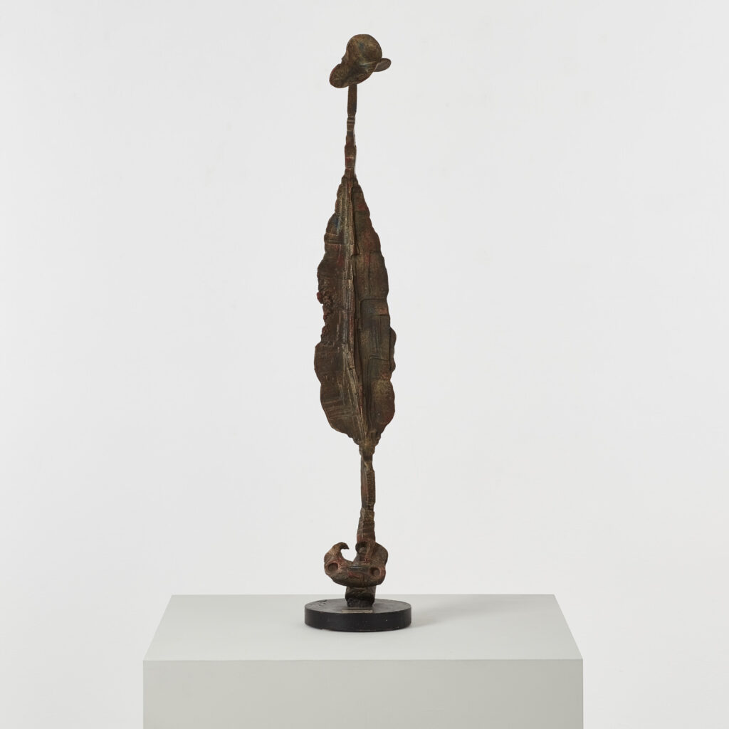 Salvino Marsura Figura Misteriosa sculpture