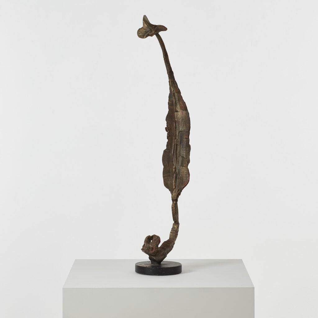 Salvino Marsura Figura Misteriosa sculpture