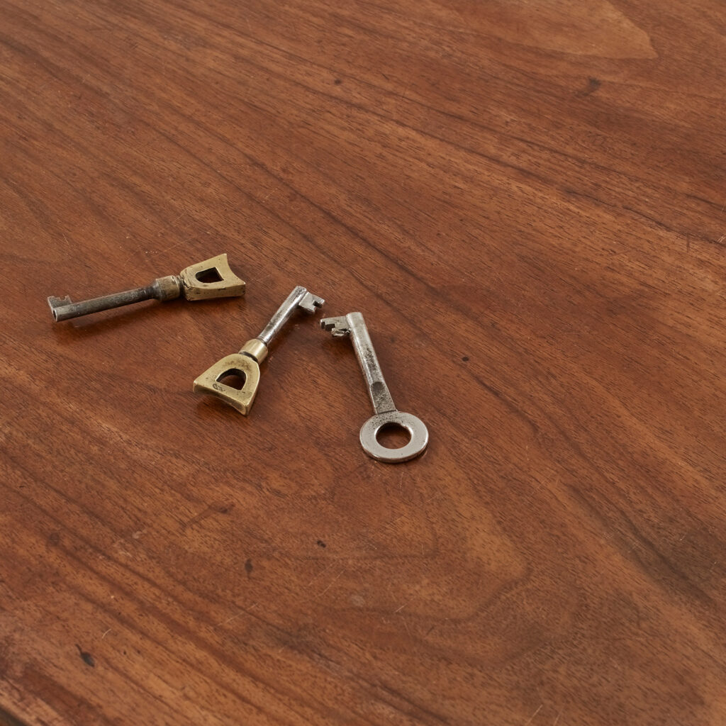 Carlo Turina Rationalist wooden desk