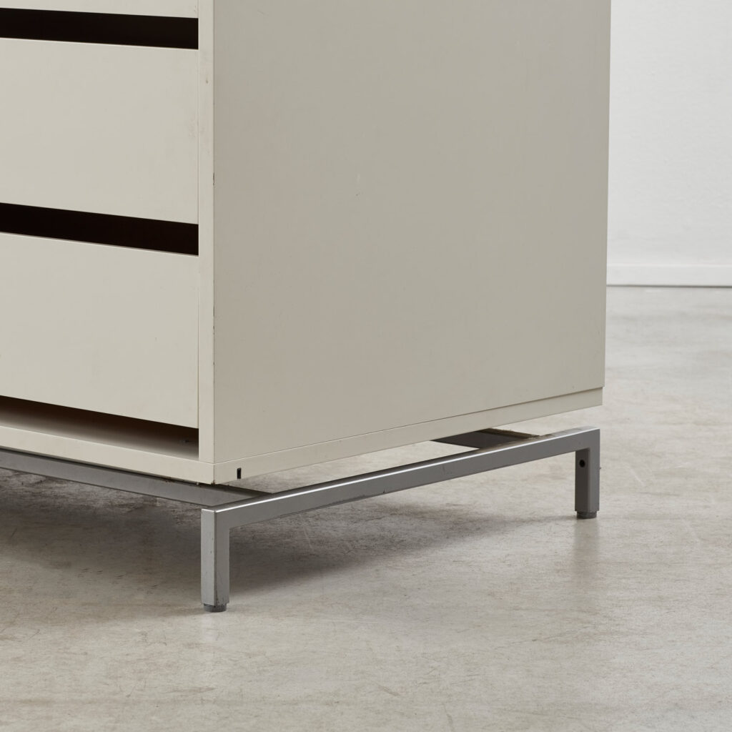 Uchida Shigeru Slide sideboard