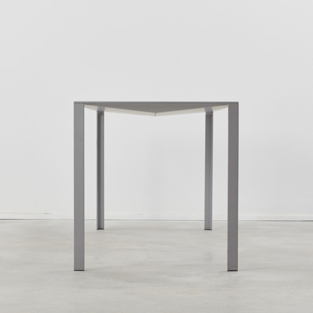 Jean Nouvel Less table
