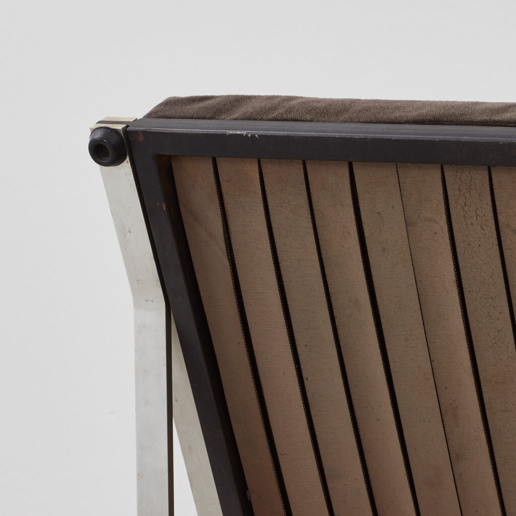 Pair of Eleonora Peduzzi Riva 867 armchairs