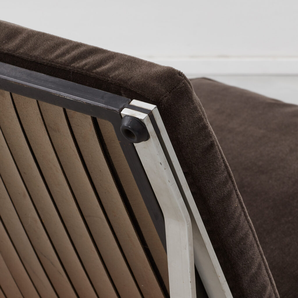 Pair of Eleonora Peduzzi Riva 867 armchairs