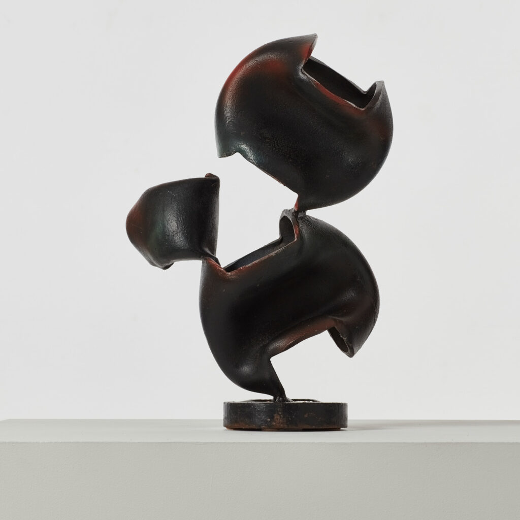 Salvino Marsura Segretaria a Pranzo sculpture