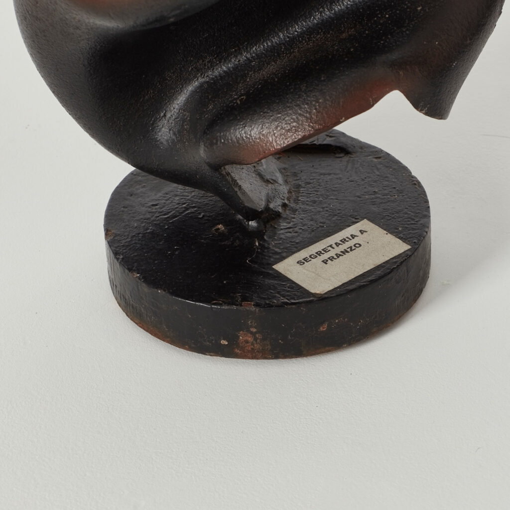 Salvino Marsura Segretaria a Pranzo sculpture