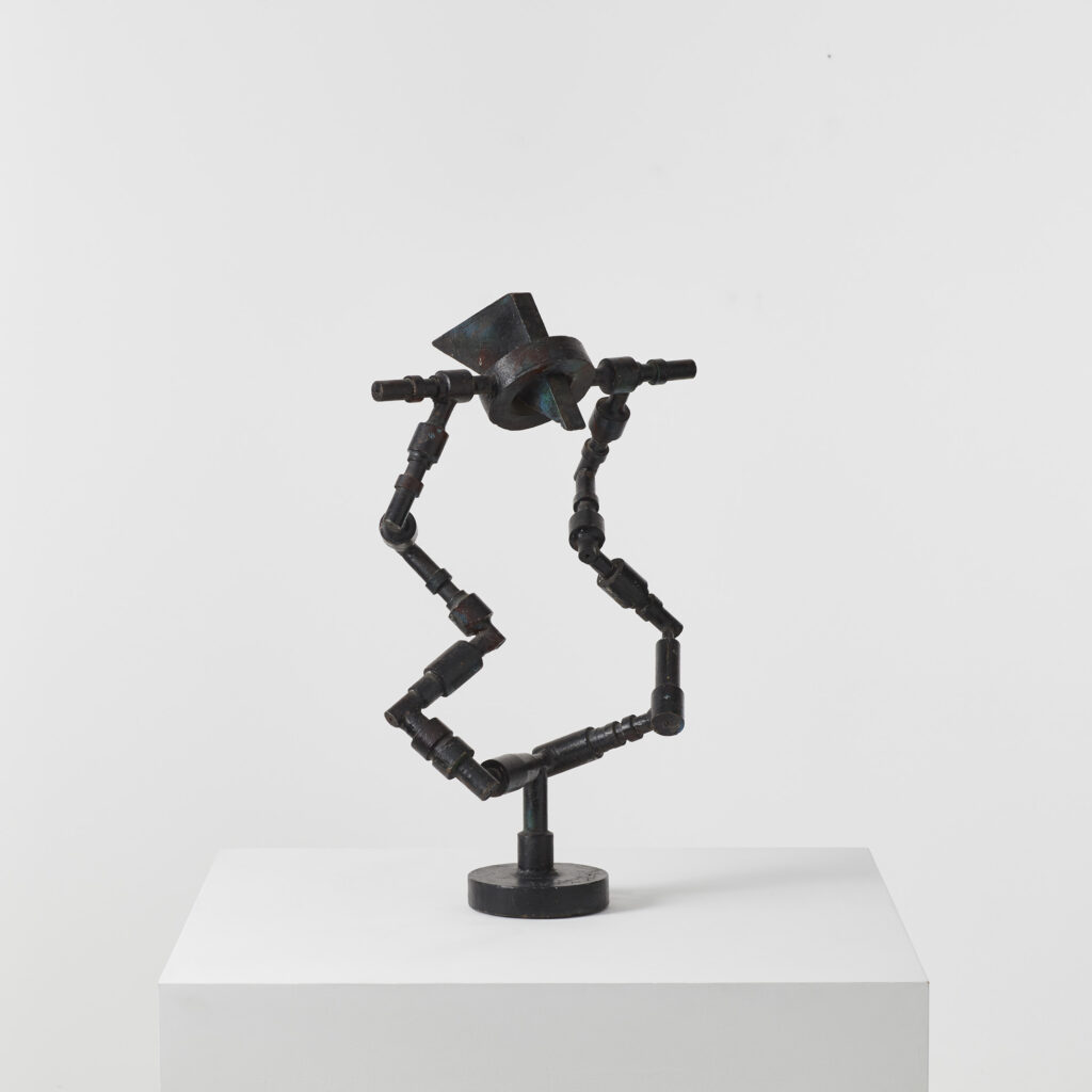 Salvino Marsura Sguardo all’Orizzonte sculpture