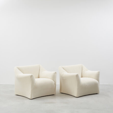 Mario Bellini Tentazione armchairs