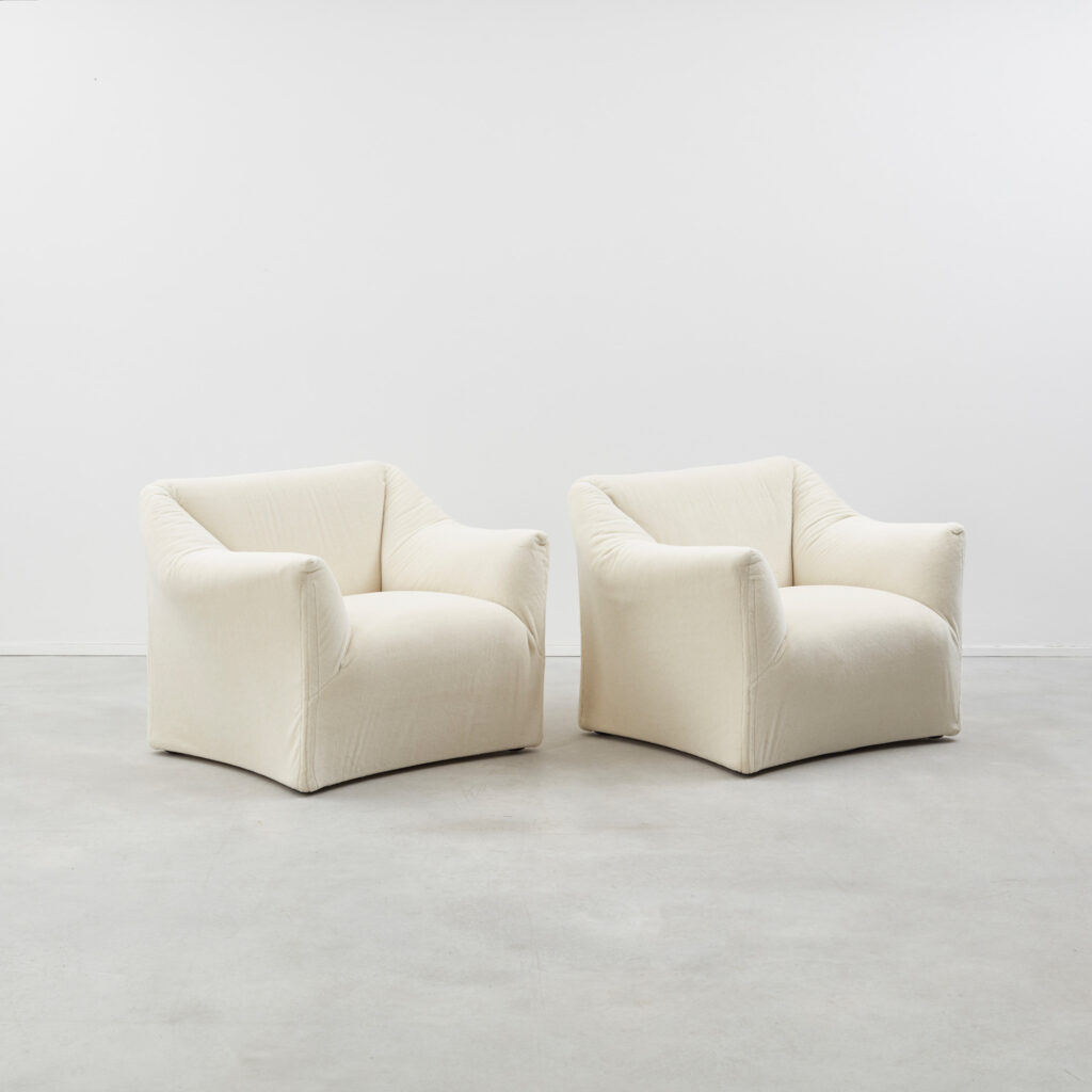 Mario Bellini Tentazione armchairs