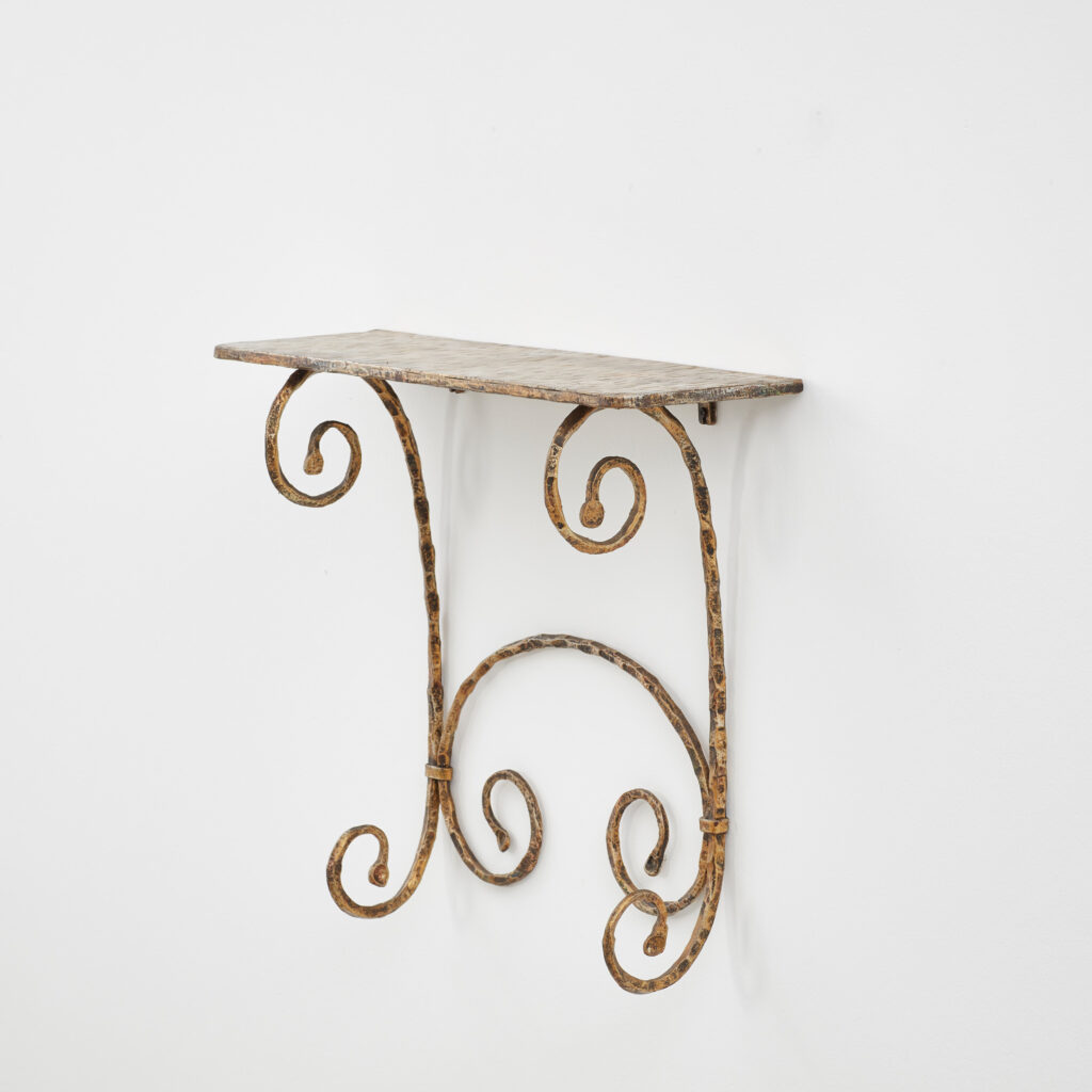 Salvino Marsura Volute II console