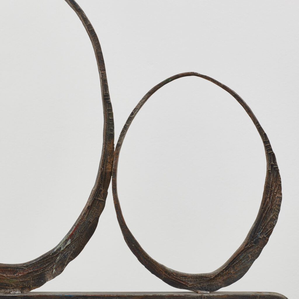 Salvino Marsura Ovali single bed headboard