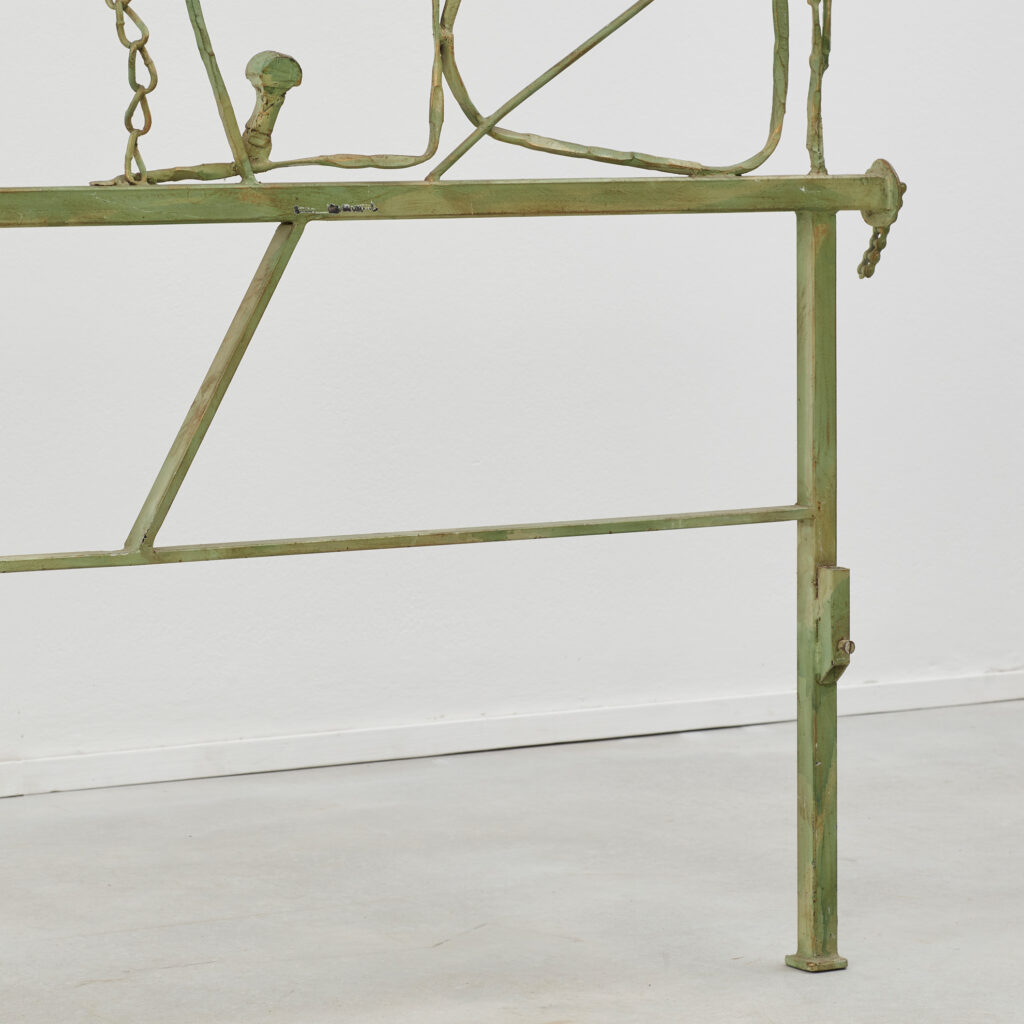 Salvino Marsura Nuova era bed headboard