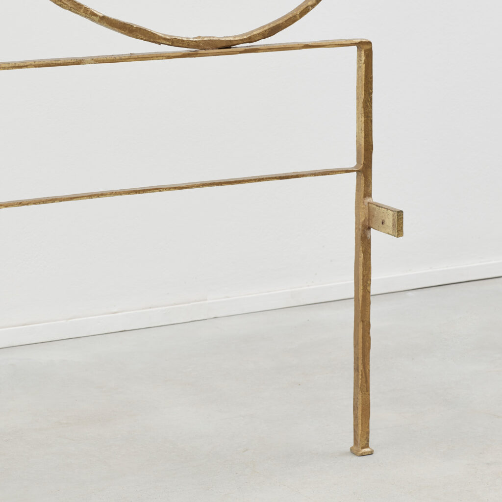 Salvino Marsura Volute con Fiore headboard