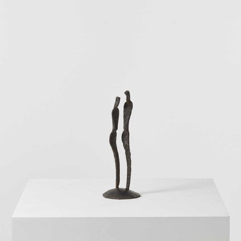 Salvino Marsura Amanti sculpture