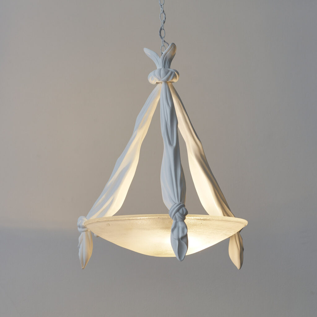 Trompe l’oeil ceiling light