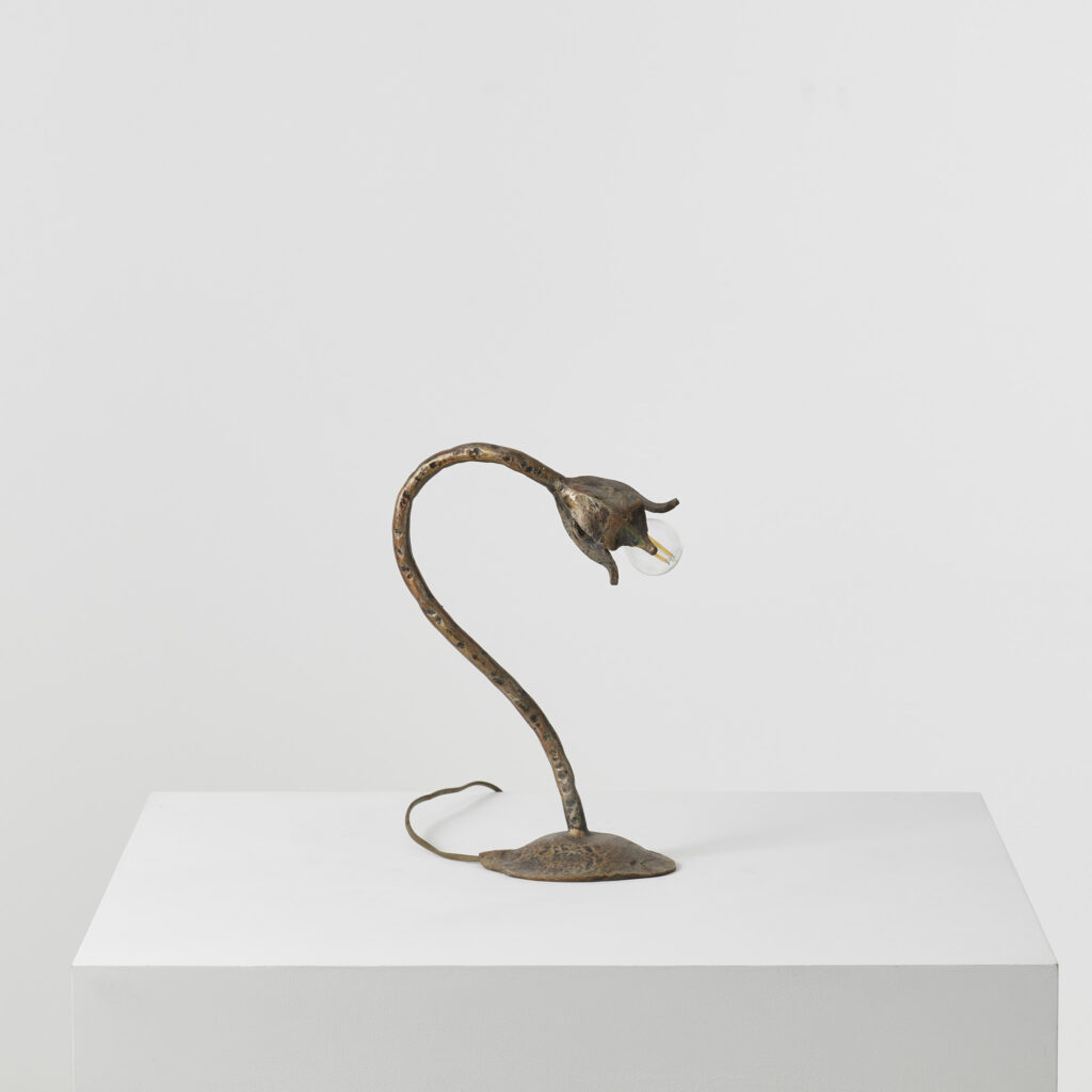 Salvino Marsura Giglio II table lamp