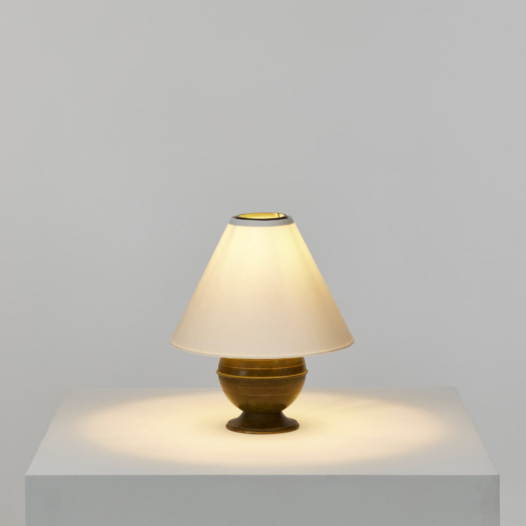Art Deco spherical table lamp