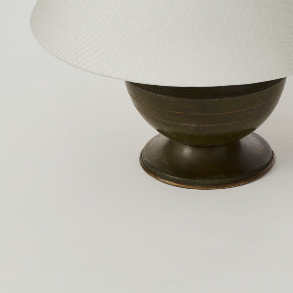 Art Deco spherical table lamp