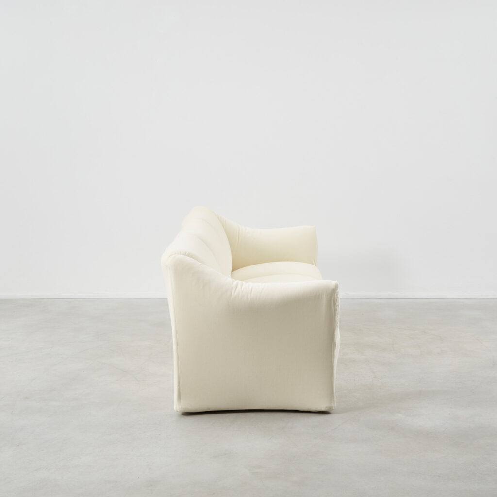 Mario Bellini Three-seater Tentazione sofa