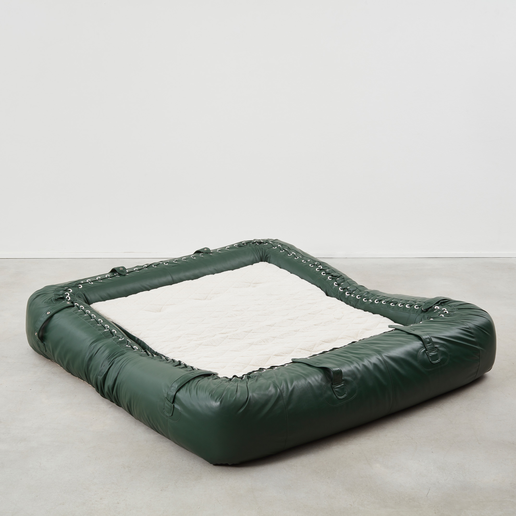 Alessandro Becchi Anfibio sofa