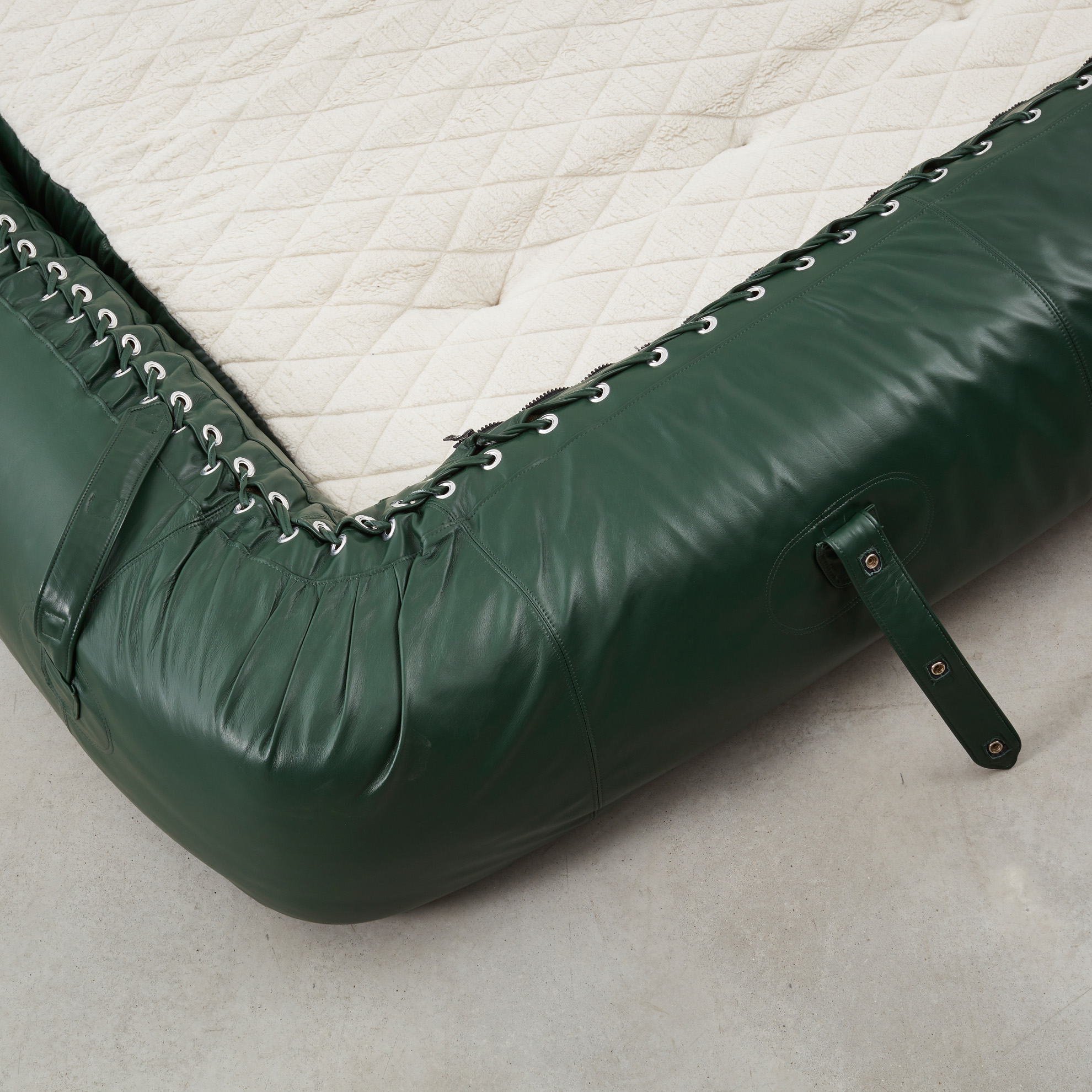 Alessandro Becchi Anfibio sofa